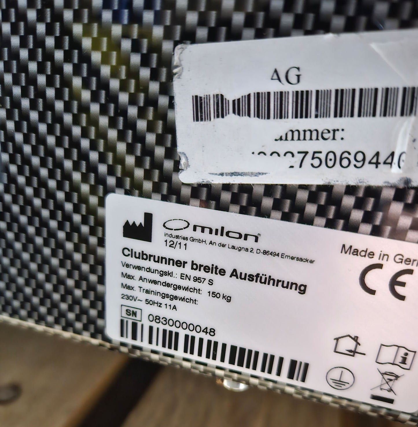 Milon Laufband Clubrunner, breite Ausführung, Farbe Carbon Schwarz, gebraucht - überholter Zustand
