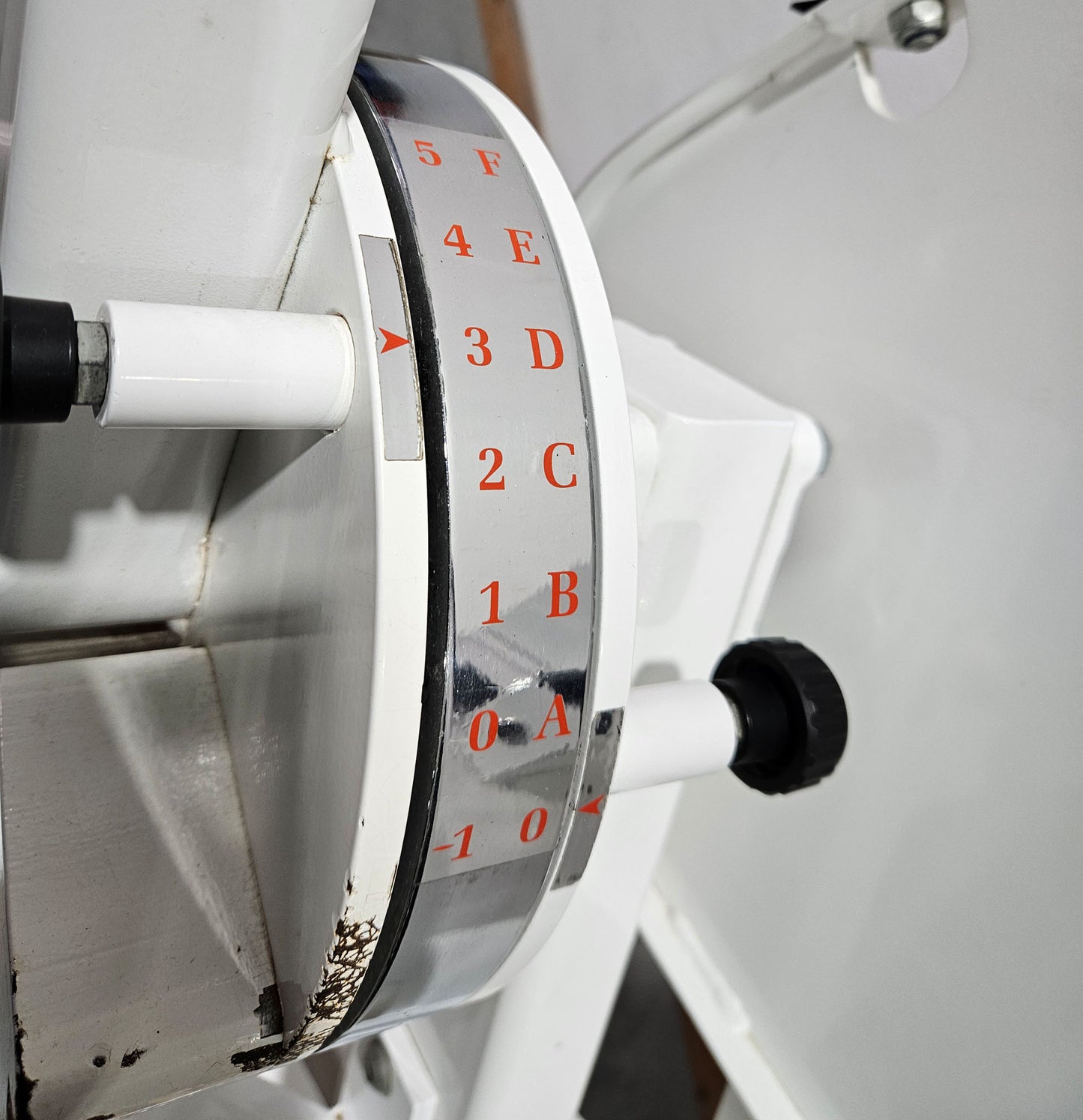 Pulse bzw Pulsestar Rückenstreckermaschine, Back Extension, Lower Back, Hyperextension, Rahmenfarbe Weiß, gebraucht - geprüfter Zustand mit optischen Gebrauchsspuren