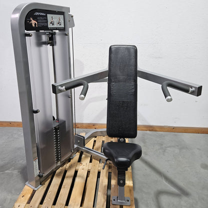 Life Fitness Set 10 Strength Equipment, Signature Series, Frame Silver, Upholstery Black, Used - Refurbished Condition