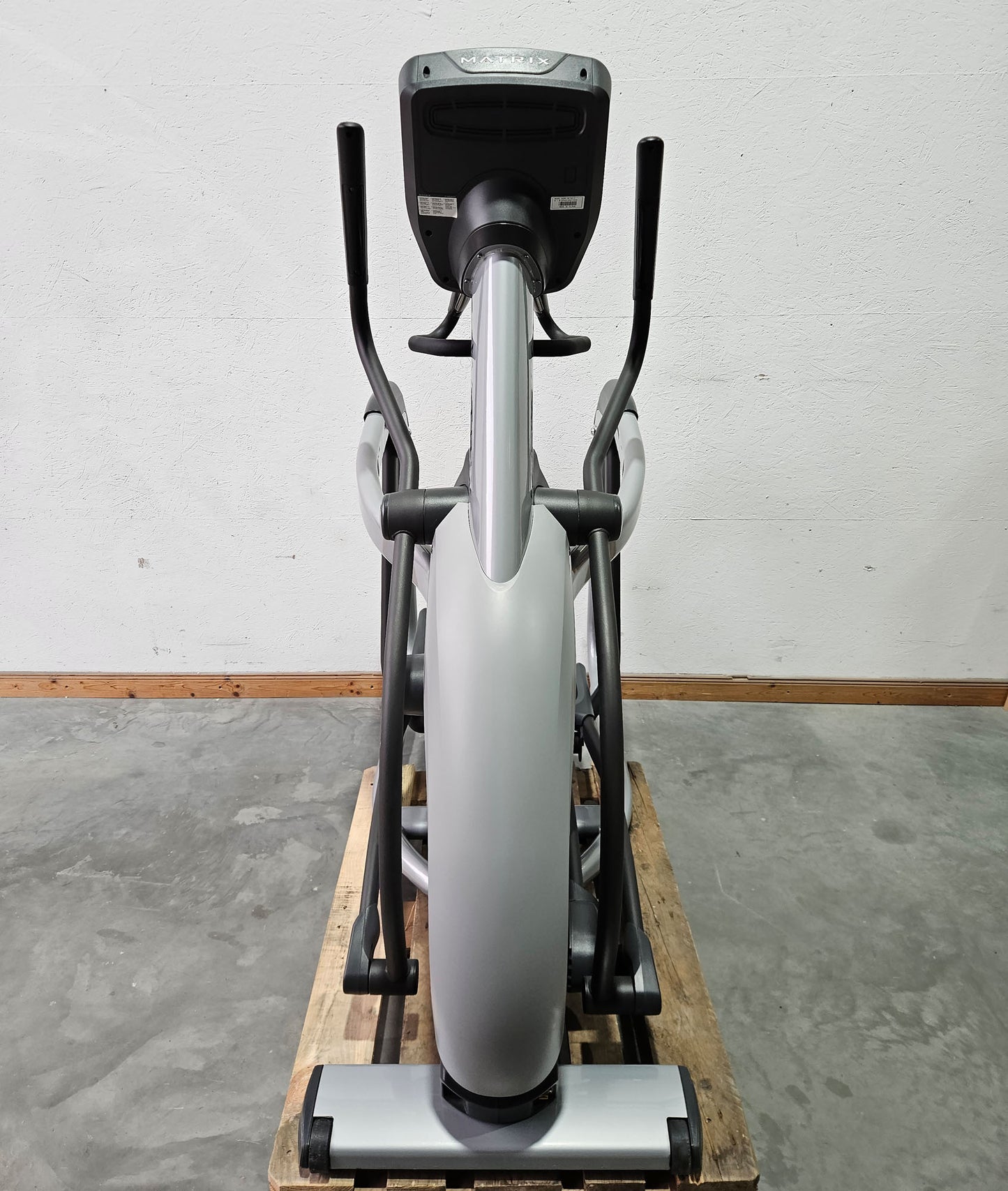 Matrix A3X bzw E3X Crosstrainer, Ascent Trainer, Suspension Elliptical Trainer, LED Display, Farbe Silber, gebraucht - überholter Zustand