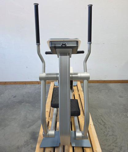 Emotion Fitness Motion Cross 800 med, mit großem Trainingsprogramm, Watt Training, Ellipsentrainer, Crosstrainer, gebrandet Frei AG, gebraucht - überholter Zustand