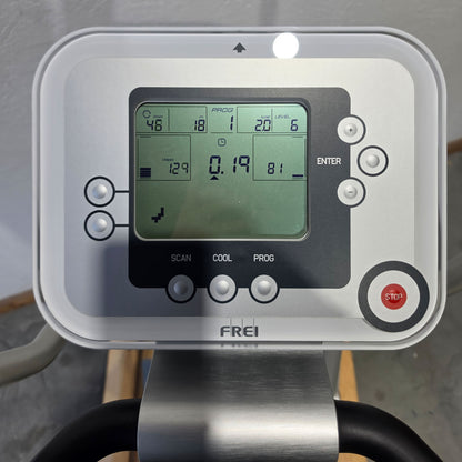 Emotion Fitness Motion Cross 800 med, mit großem Trainingsprogramm, Watt Training, Ellipsentrainer, Crosstrainer, gebrandet Frei AG, gebraucht - überholter Zustand