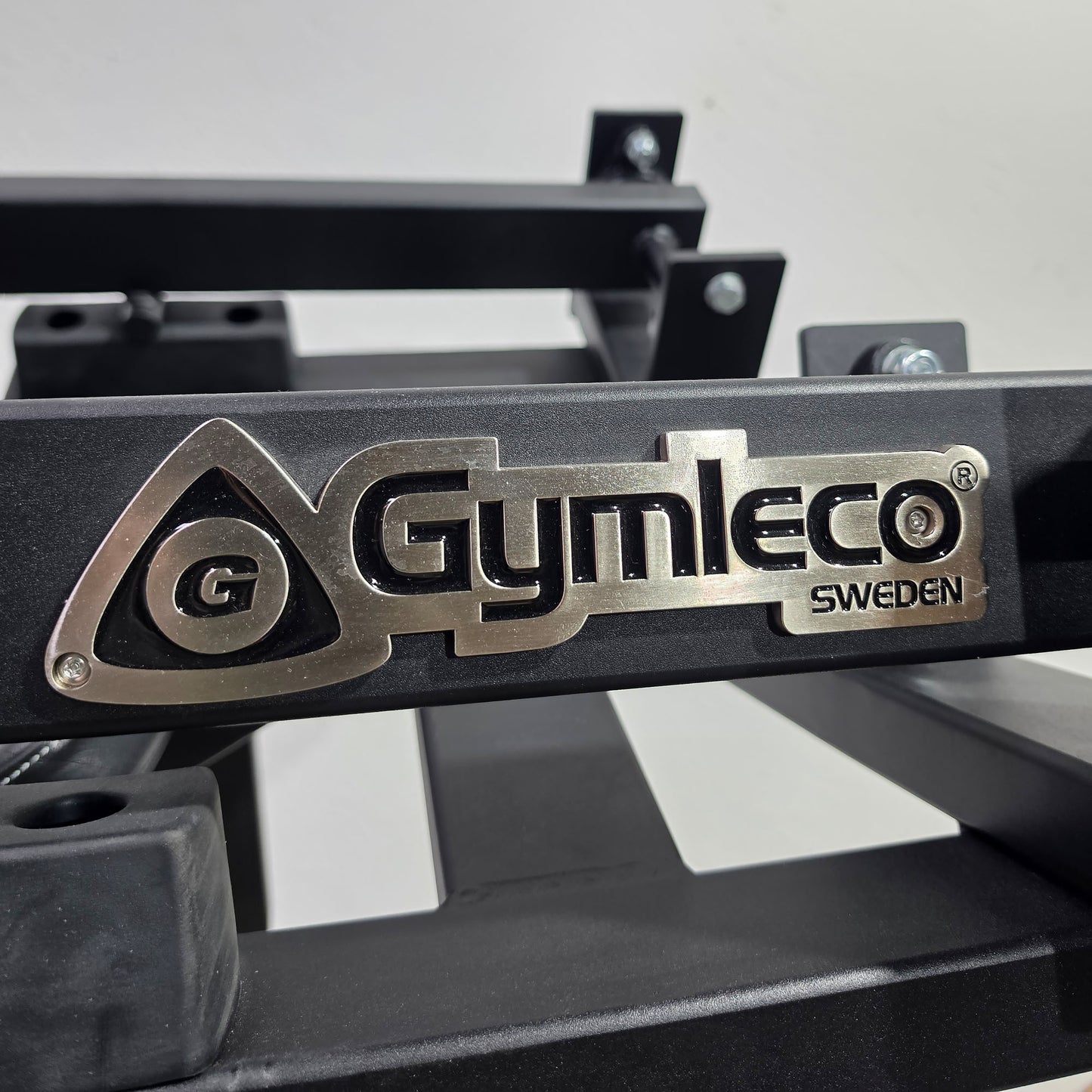 Gymleco 020 Inclined Benchpress, schräge Bankdrückmaschine, Incline Chestpress, Rahmenfarbe Schwarz, gebraucht - überholter Zustand