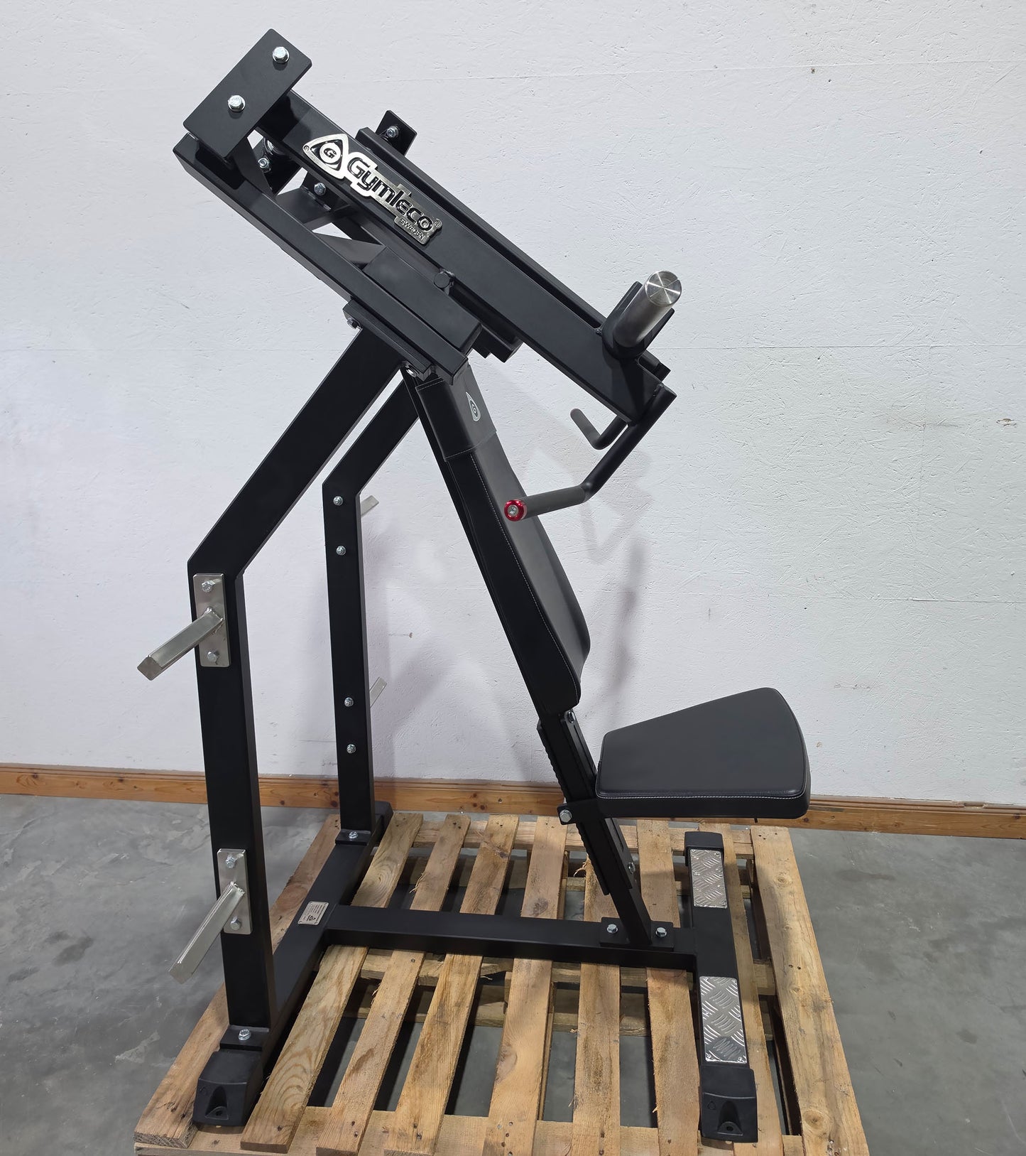 Gymleco 020 Inclined Benchpress, schräge Bankdrückmaschine, Incline Chestpress, Rahmenfarbe Schwarz, gebraucht - überholter Zustand