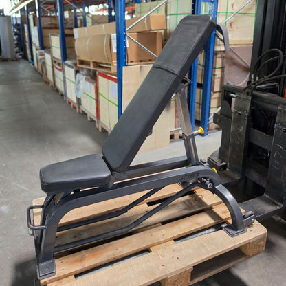 Cybex verstellbare Hantelbank ohne Ablagen, Universalbank, Adjustable Workout Bench, Rahmenfarbe Anthrazit, gebraucht - mit Gebrauchsspuren