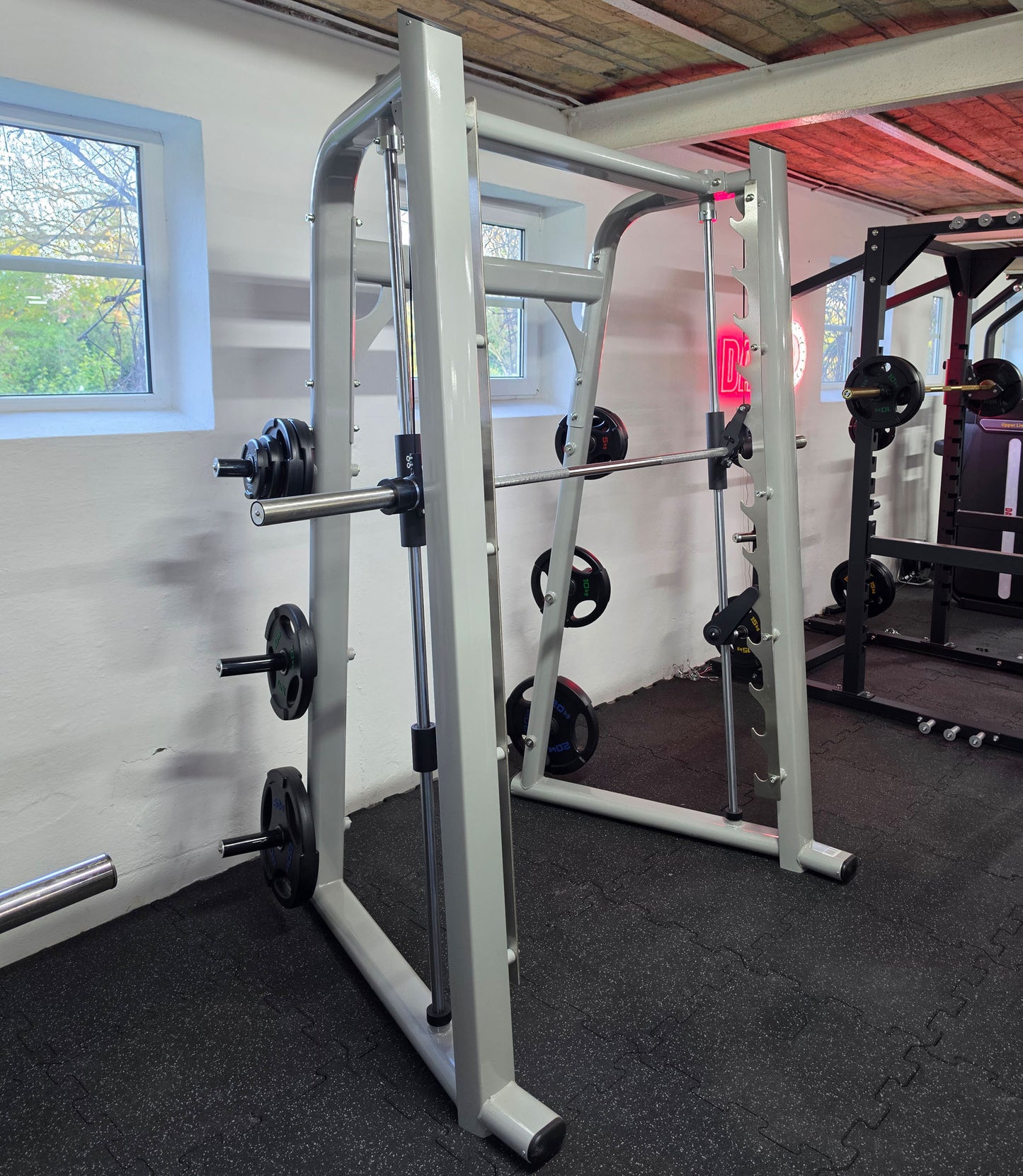 DankSport Multipresse geführt, Smith Machine, Rahmenfarbe Silber und Schwarz, NEU