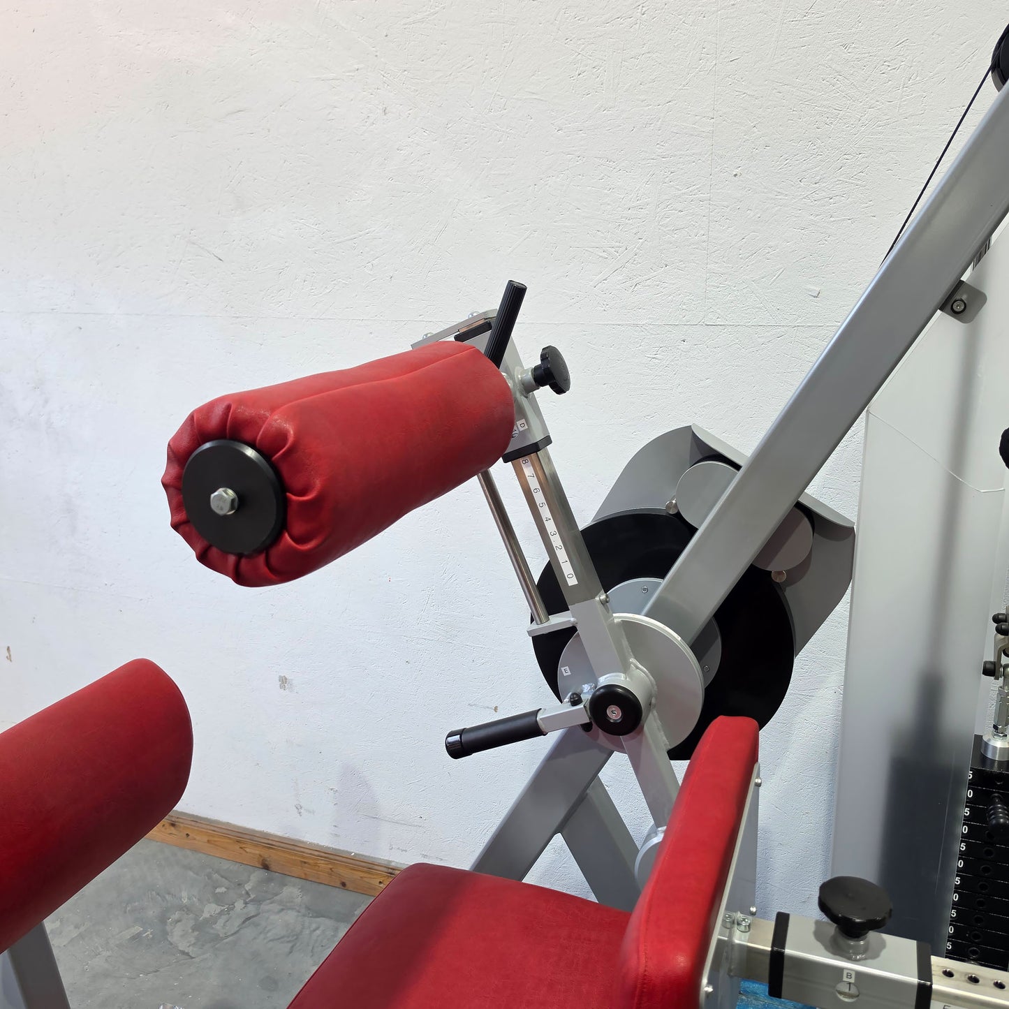 SVG Bauchbeuger / Rückenstrecker, Bauchmaschine und Rückenmaschine Kombigerät 2 in 1, MPG, gebraucht - überholter Zustand