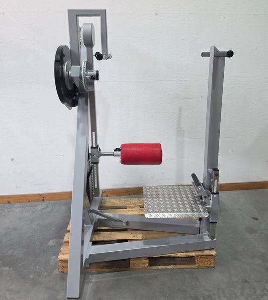 SVG Multi Hip, Kickmaschine, Hüftpendel, MPG, Rahmenfarbe Silber, Polster Rot, MPG, gebraucht - überholter Zustand