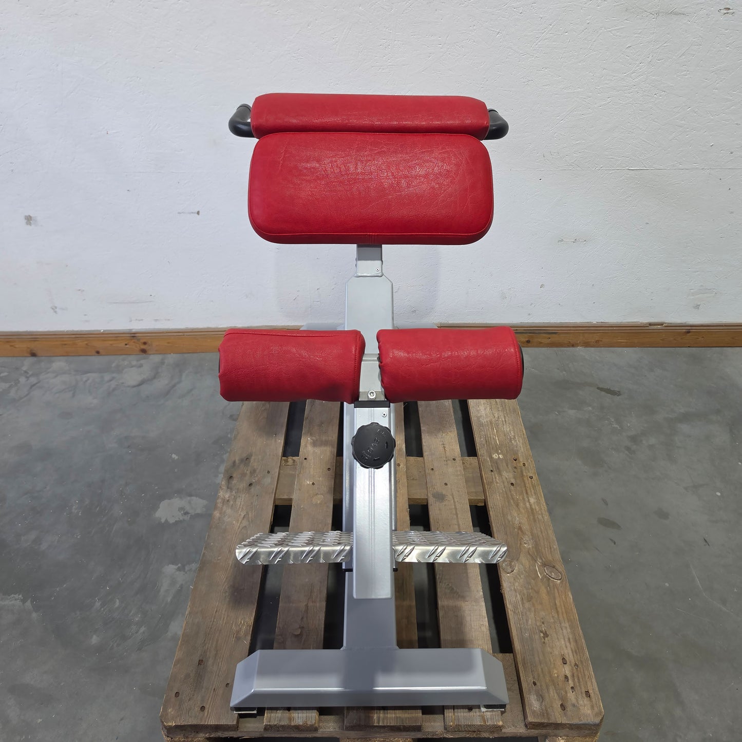 SVG Hyperextension 45° - Back extension bench and lumbar trainer in one device, adjustable, frame color silver, used - refurbished condition