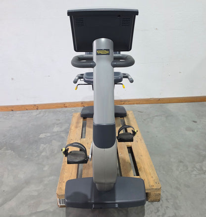 TechnoGym Recumbent Excite Line Recline 700, LED Display, standard pedal arms, with hand pulse, dark blue upholstery, used - refurbished condition