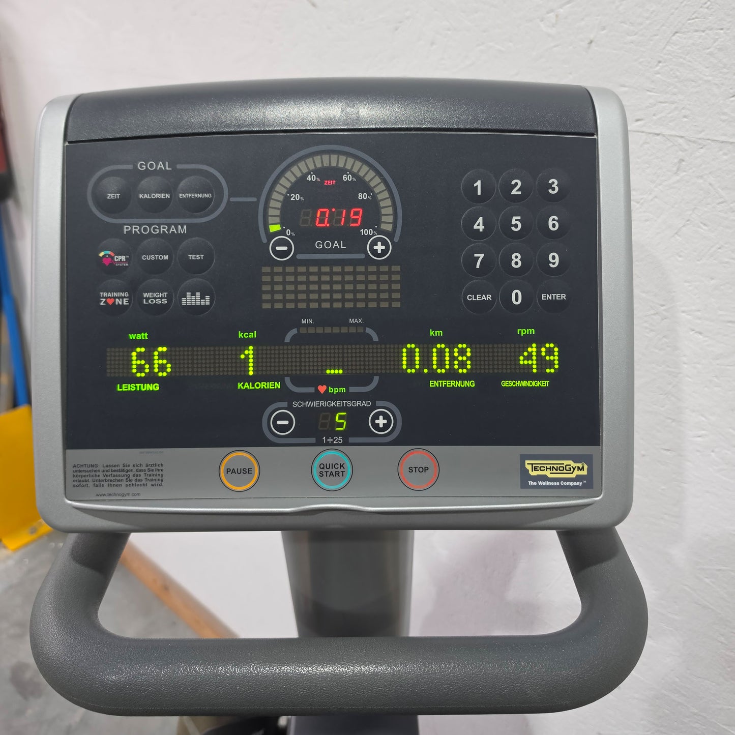 TechnoGym Recumbent Excite Line Recline 700, LED Display, standard pedal arms, with hand pulse, dark blue upholstery, used - refurbished condition