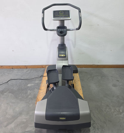 Technogym Wave Excite Line  700 Stepper - Inliner - Ski Ellipsentrainer, LED Display, gebraucht - überholter Zustand