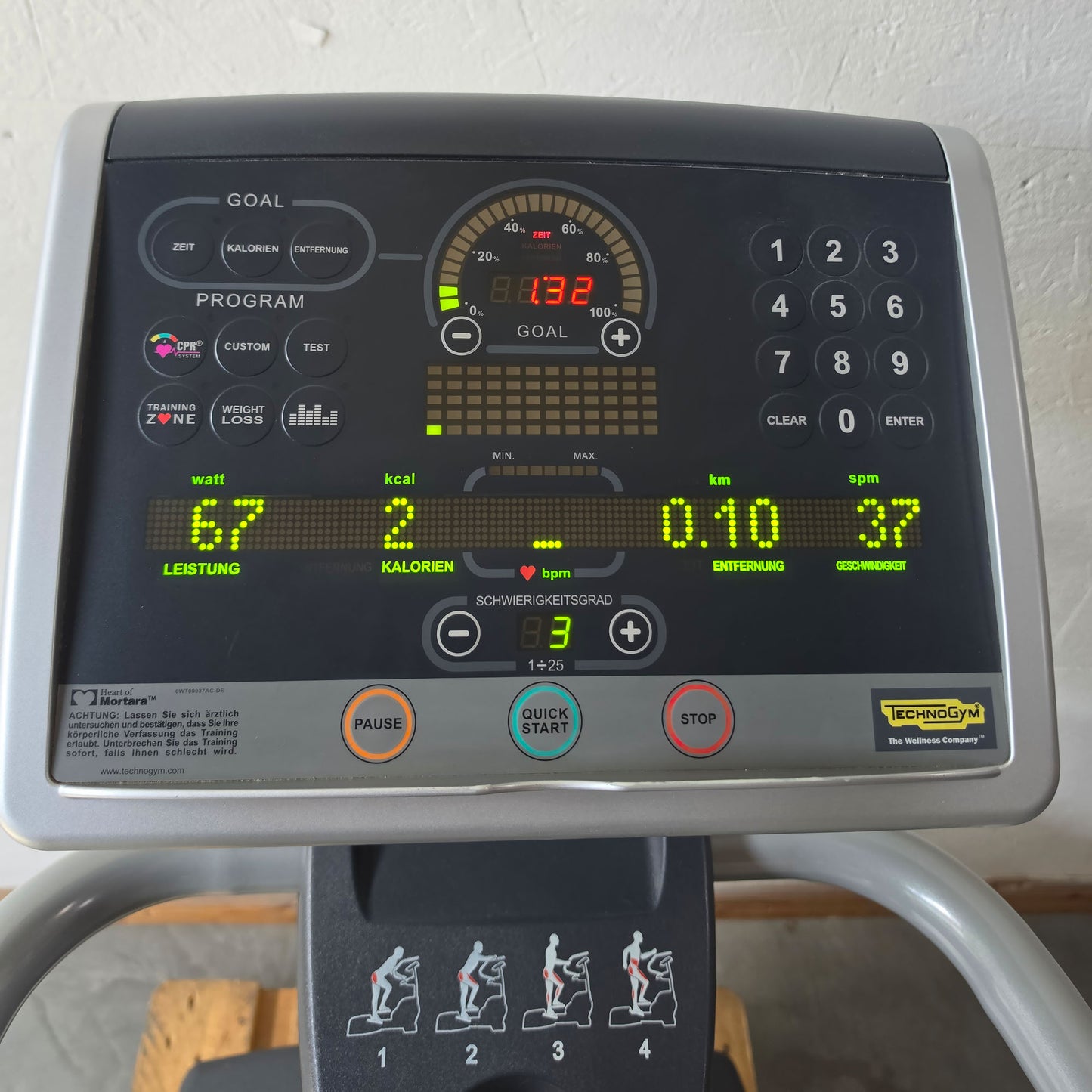 Technogym Wave Excite Line  700 Stepper - Inliner - Ski Ellipsentrainer, LED Display, gebraucht - überholter Zustand