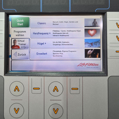 Life Fitness Crosstrainer 95X - Elevation Series 95x - Engage 7" Touchscreen Konsole, gebraucht - überholter Zustand
