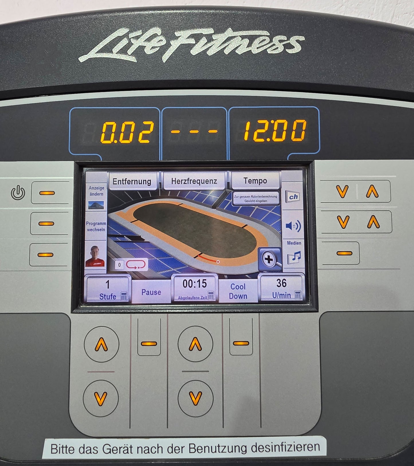 Life Fitness Crosstrainer 95X - Elevation Series 95x - Engage 7" Touchscreen Konsole, gebraucht - überholter Zustand