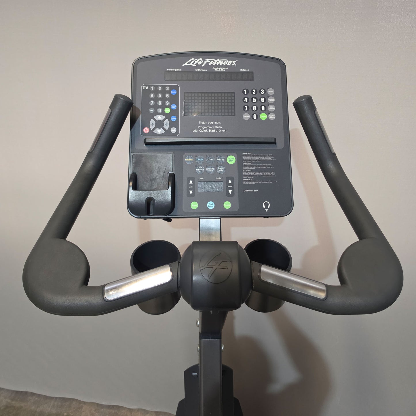 Life Fitness Ergometer Lifecycle, Integrity Serie, LED Konsole, Anthrazit - gebraucht - überholter Zustand, kleine optische Stellen am Display