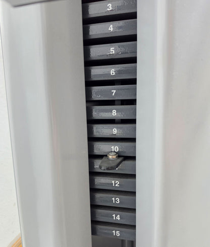 Dr. Wolff Multifidus Trainer 906, Segmentale Stabilisation der LWS, sitzend, Farbe Silber, gebraucht - überholter Zustand