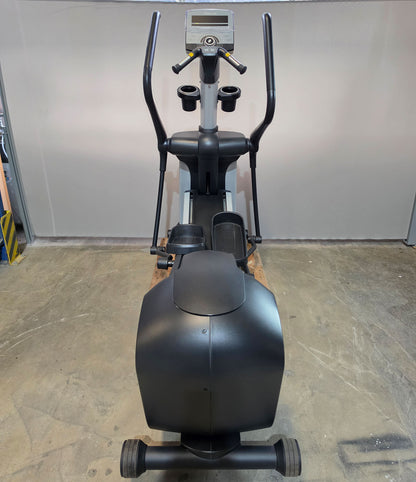 Intenza Elliptical Trainer 550 ETi, Crosstrainer mit Steigungsverstellung, LED Display, gebraucht - überholter Zustand
