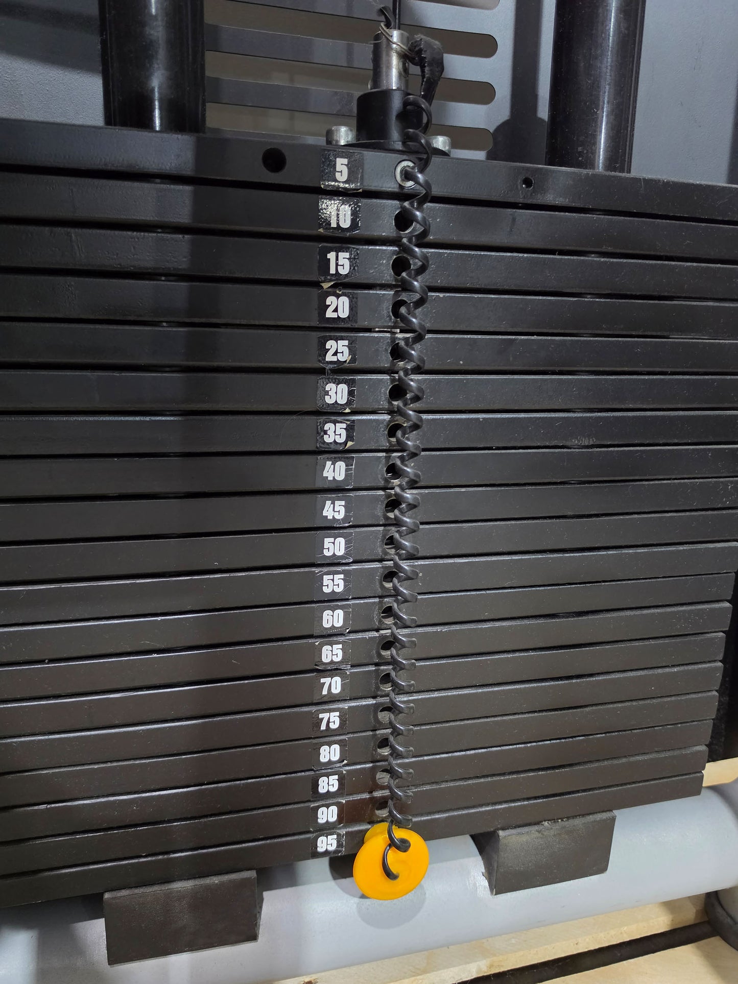 Jimsa Gluteusmaschine, Glutes Kick Radial, Pomaschine stehend, Farbe Silber-Grau, gebraucht - geprüfter Zustand mit Gebrauchsspuren