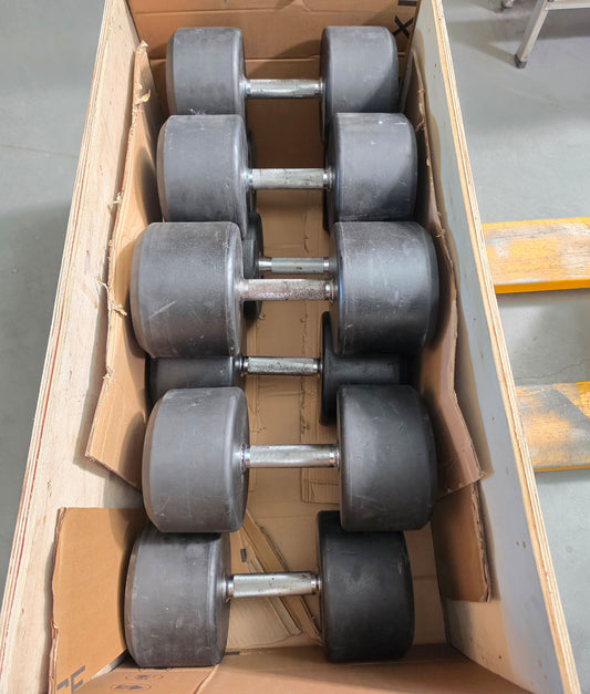 Jordan and Ziva 4 pairs of urethane dumbbells, 42.5kg to 50kg in 2.5kg increments - material similar to rubber or polyurethane, used - with signs of wear