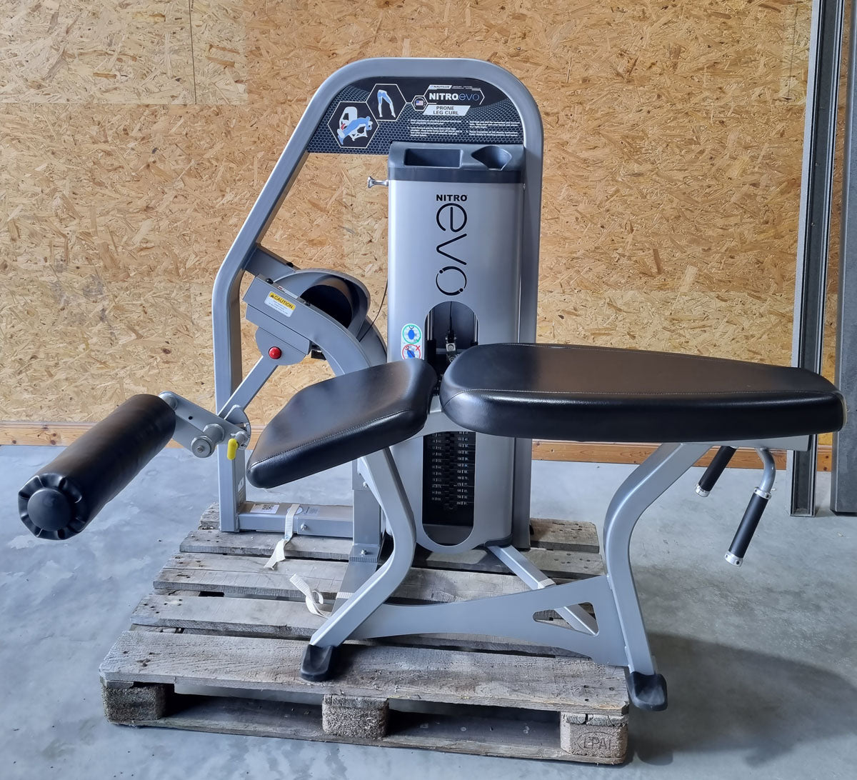 Nautilus Nitro Evo Strength Training Set - 27 fitness machines and 5 benches in a set - used - TOP condition