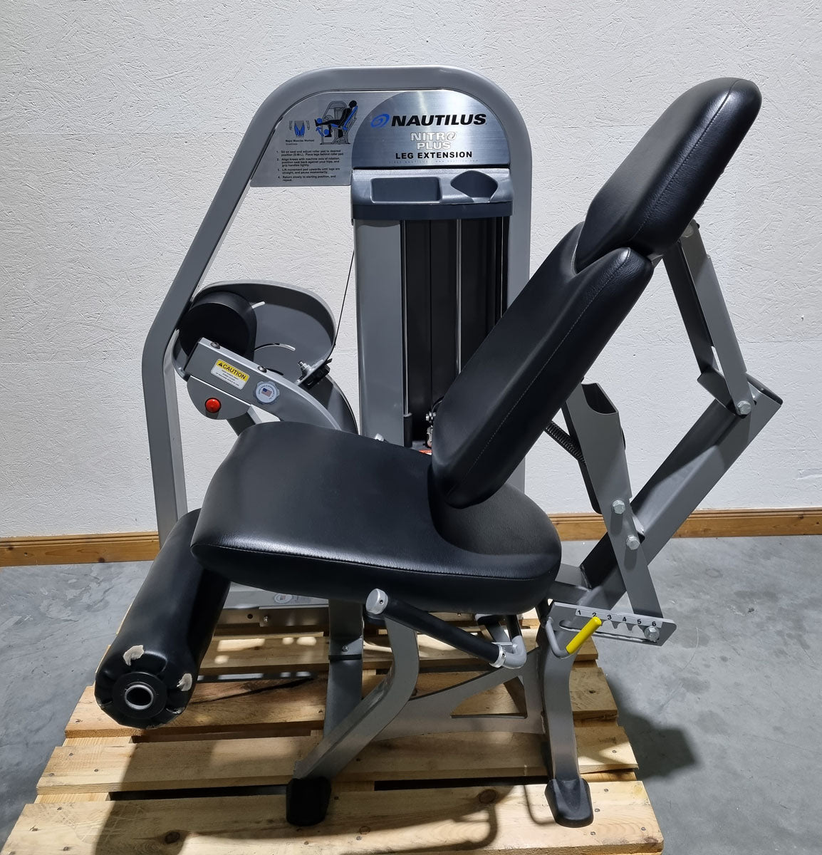 Nautilus Nitro EVO and Plus Series - Strength Training Set - 23 fitness machines and 3 benches in a set - used - TOP condition