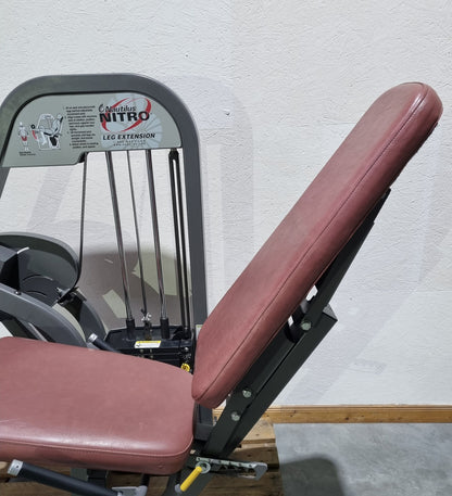 Nautilus Nitro leg extension and leg curl seated, 2 machines in a set, leg curl and leg extension seated, frame color anthracite, used - refurbished condition