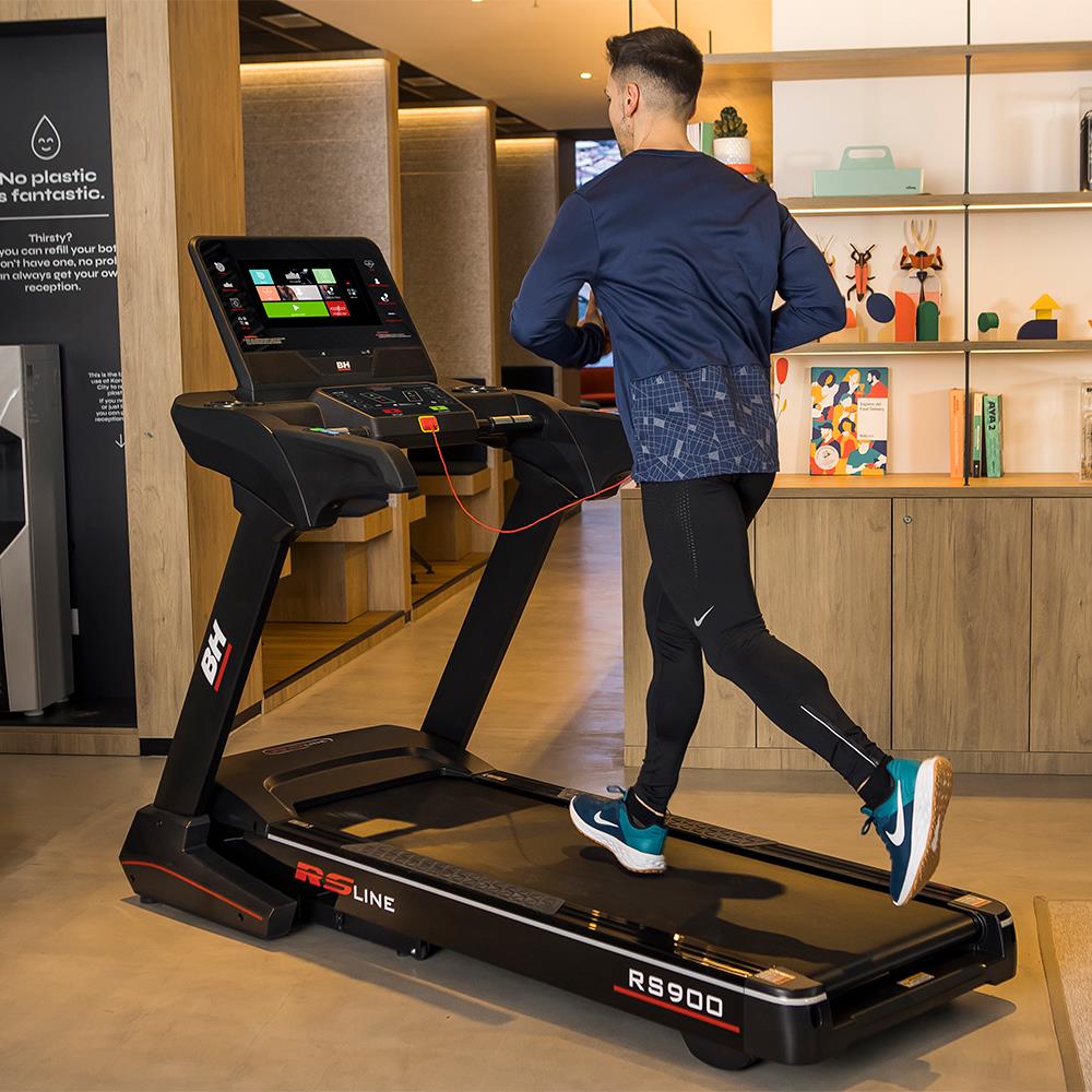BH Fitness Laufband RS900 / MULTIMEDIA