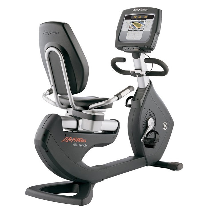 Life Fitness Elevation Series 95 Engage Cardiogerätepark, 10 Cardiogeräte im Set, Touchscreen Displays, gebraucht - überholter Zustand