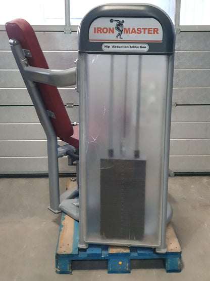 Iron Master Abduktoren Adduktoren 2 in 1-Kombimaschine, Rahmenfarbe Silber, Polsterfarbe Rot, gebraucht - überholter Zustand