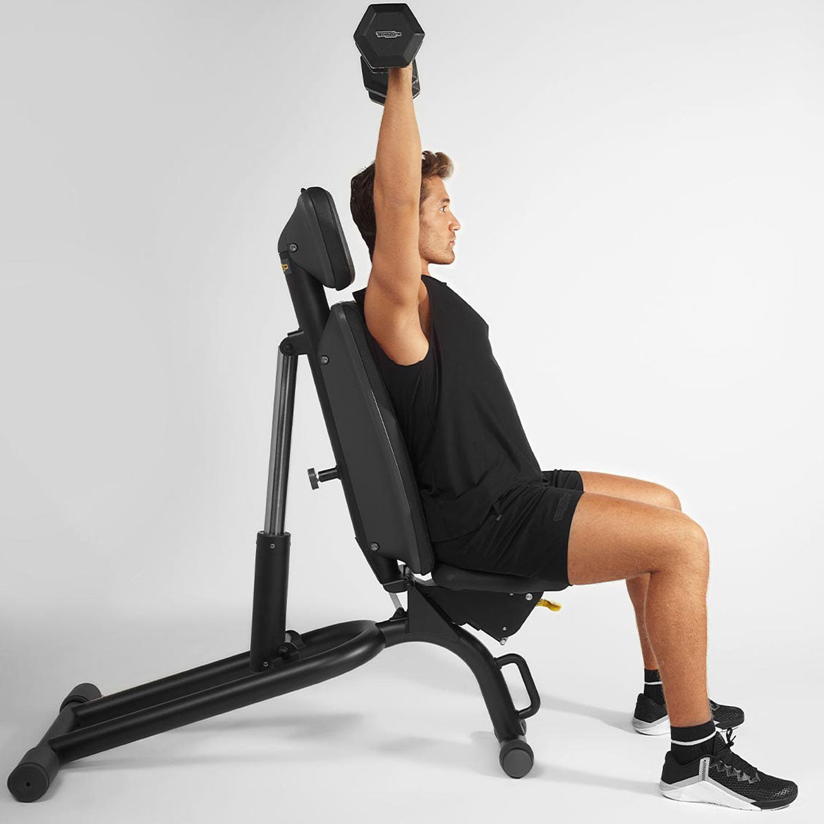 Technogym adjustable weight bench without shelves, multi-bench, universal bench, adjustable bench, frame color black, used - refurbished condition