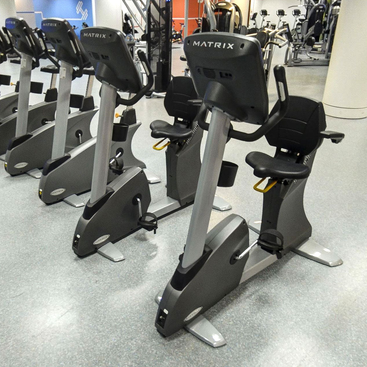 Matrix H5x Hybrid Bike Ergometer, Cycle mit Rückenlehne, Neues Modell, gebraucht - überholter Zustand