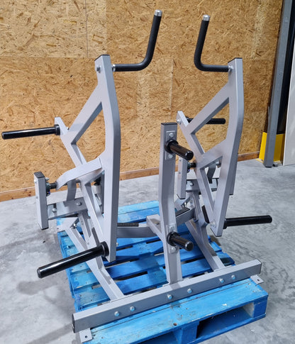 Ground Base Combo Twist - Plate loaded Kraftgerät, Hammer Strength Nachbau, gebraucht - geprüfter Zustand