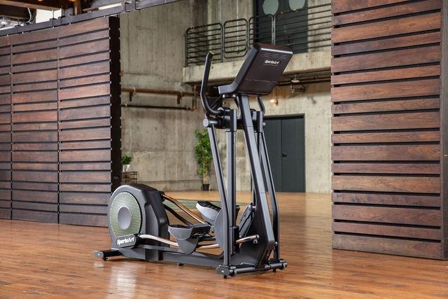 Sportsart Elliptical, elliptical trainer G874