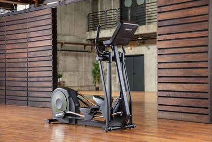Sportsart Elliptical, elliptical trainer G874
