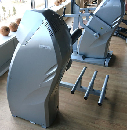 Milon strength-endurance circuit from 2014, youngtimer, aluminum look, 12 circuit devices, built end of 2013 - delivered 2014 - overhauled and as good as new condition