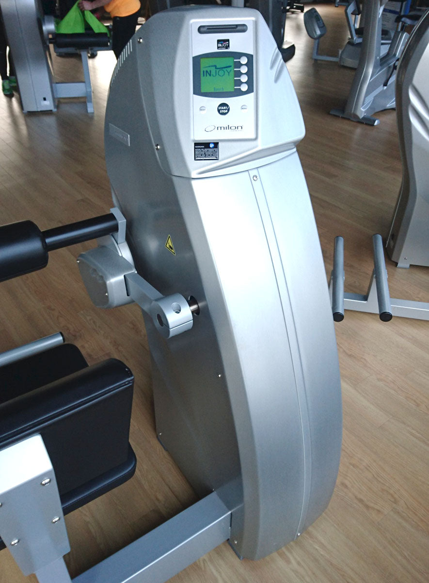 Milon strength-endurance circuit from 2014, youngtimer, aluminum look, 12 circuit devices, built end of 2013 - delivered 2014 - overhauled and as good as new condition