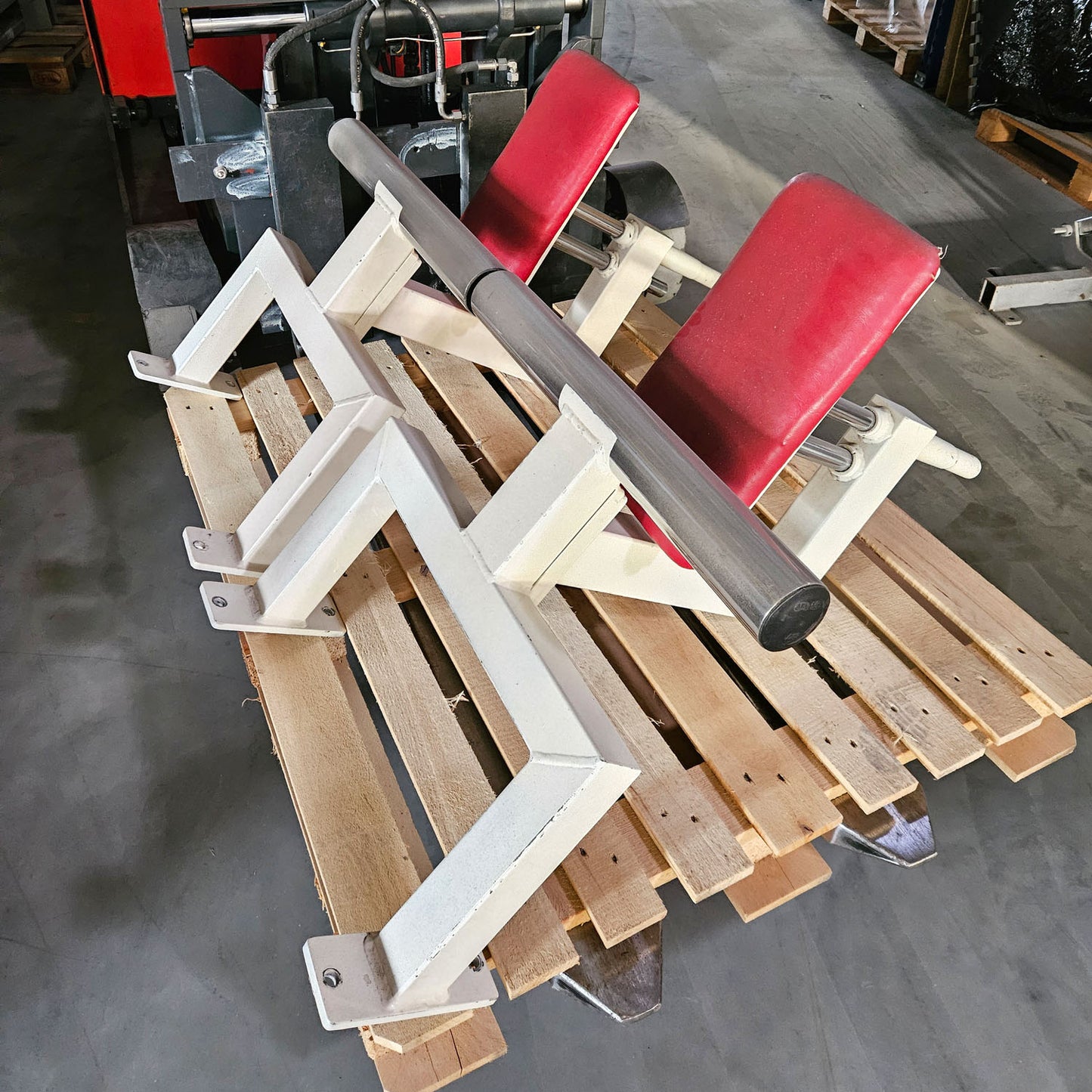 Gym80 - 4 station tower with ropes, 4 stack multi station, large weight blocks, frame color white, used - tested condition with visual signs of wear