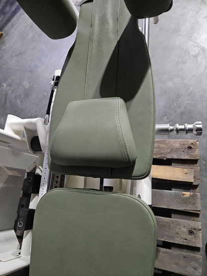 Gym80 Med80 3283 Funktionsstemme sitzend - liegend, Beinpresse verstellbar, Farbe Weiß, gebraucht - überholter Zustand