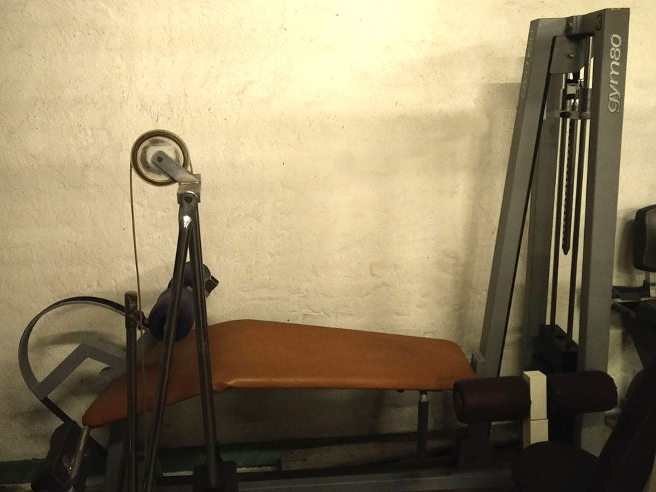 Gym 80 Beinstrecker und Beinbeuger, silber-grau, gebraucht, 2 Geräte für 1 Preis
