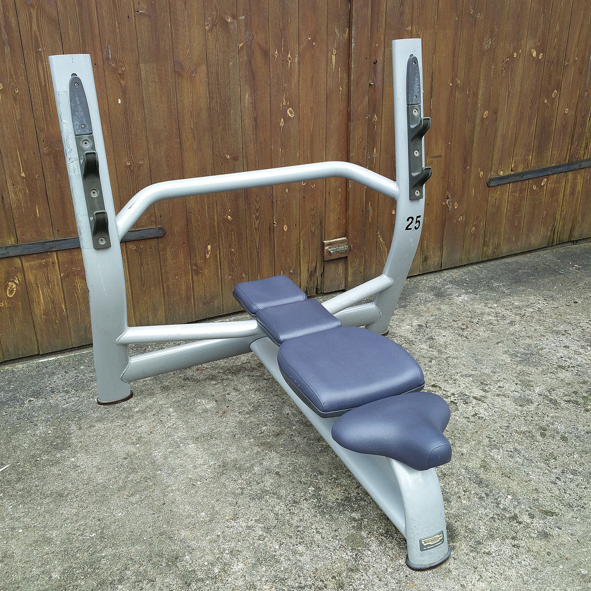 TechnoGym Selection Line strength training set/park with 10 fitness machines, additional equipment on request, used, tested and refurbished