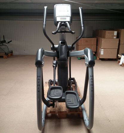 Endurance equipment set 8 pcs from Matrix, young cardio equipment, new models, Ascent Trainer, treadmills, ergometers, recumbent etc., used - refurbished condition