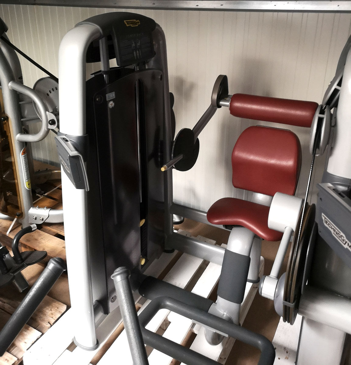 TechnoGym Selection Line MED 8 medical strength training equipment set, rehabilitation fitness equipment, used - refurbished condition