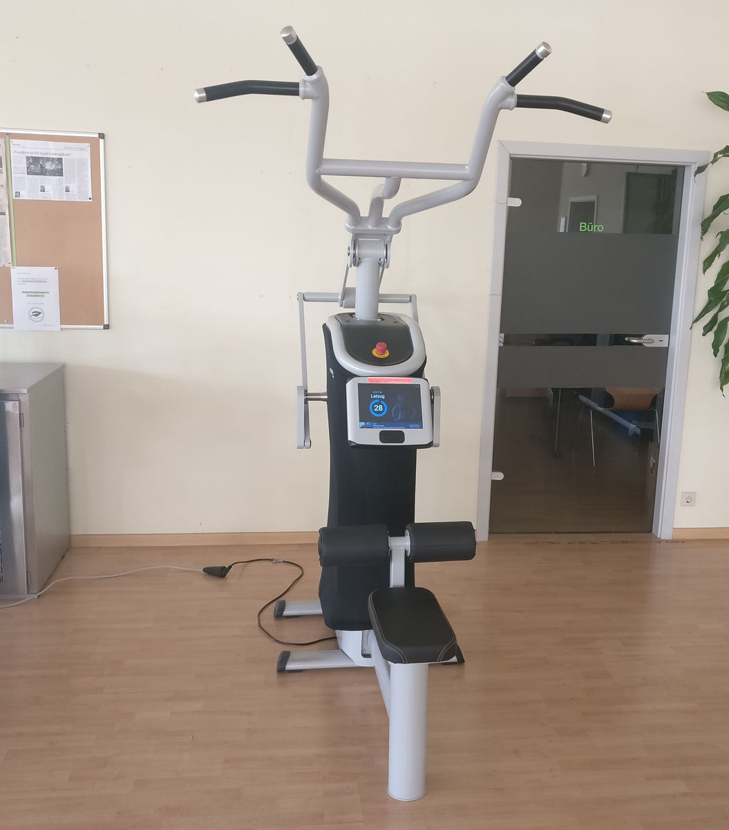eGym 7-unit strength circuit, 7 strength machines, including software, logistics, setup, all-inclusive package, built in 2014, used - refurbished condition