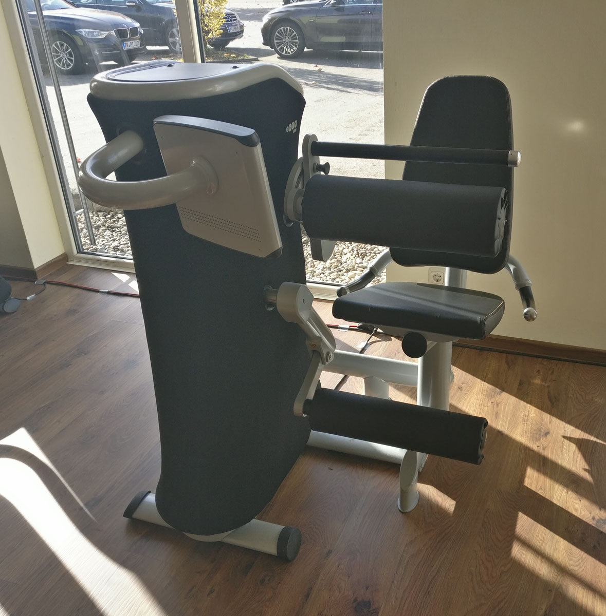 eGym Kraft Zirkel, 8 Geräte, inkl. Software, Einrichtung, All inclusive Paket, Baujahr 2016, Premium Software, neuwertig, guter gebrauchter Zustand