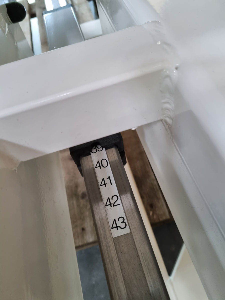 Kaphingst Funktionsstemme, verstellbare Beinpresse, mit Kippkreisel, MPG, Rahmenfarbe Weiß, Polsterfarbe Blau, gebraucht - überholter Zustand