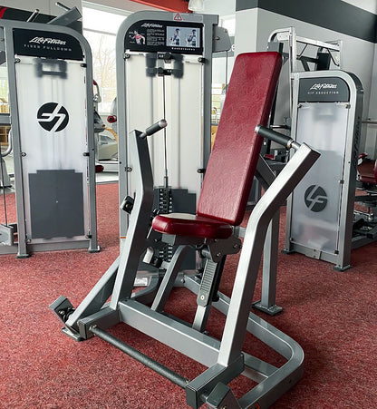 Life Fitness Pro2 and Hammer Strength - 15 strength training machines in a set, silver frame, used - refurbished condition
