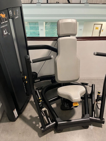 Life Fitness Set 11 Kraftgeräte, 9x Insignia und 2x Optima Serie, Rahmen Schwarz, gebraucht - überholter Zustand