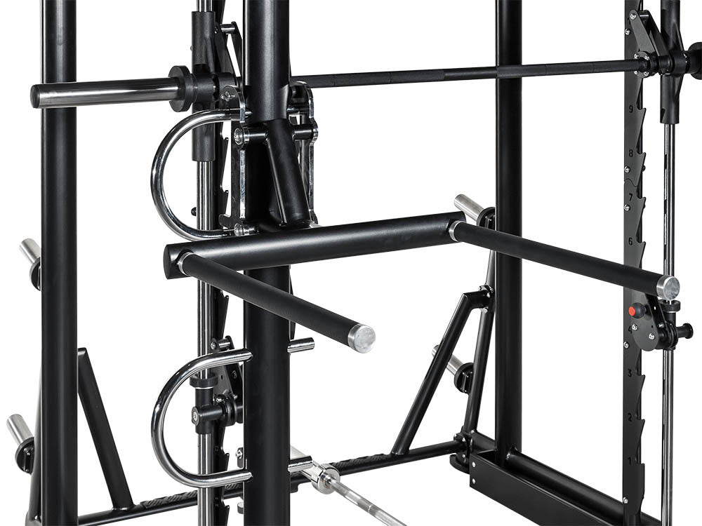 L+K Multi-Rack 272E, 3D Multipresse Rack, Smith Machine, Dips und Klimmzug Möglichkeiten, Rahmenfarbe Schwarz, gebraucht - überholter Zustand