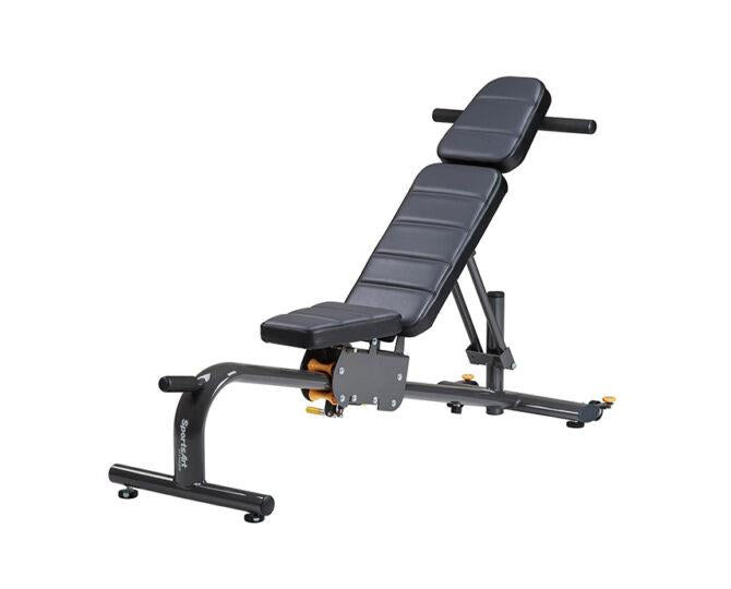 Sportsart Multistation A93 – Mehrstationen-Turm mit Bank